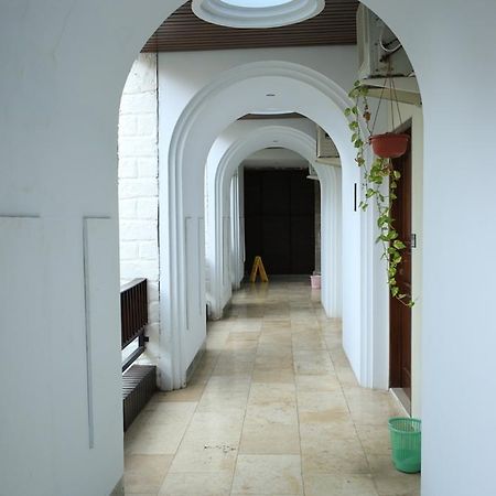 Reddoorz @ Padma Utara Hotell Legian Exteriör bild